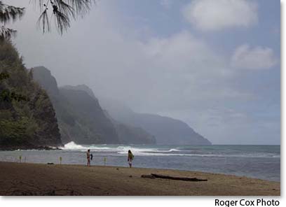 Na Pali Coast, from Ke'e Beach, Kauai, Hawaii